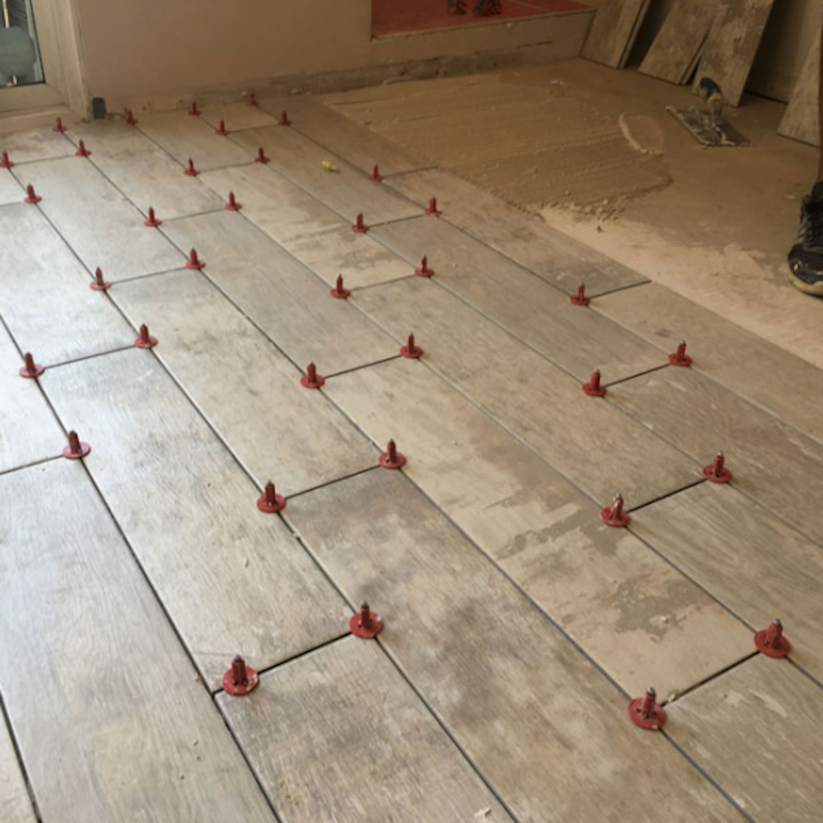 Tile Leveling System 800-Piece Offset Brick Kit, Covers 570 Sq. Ft. for Shower & Bathroom Tile