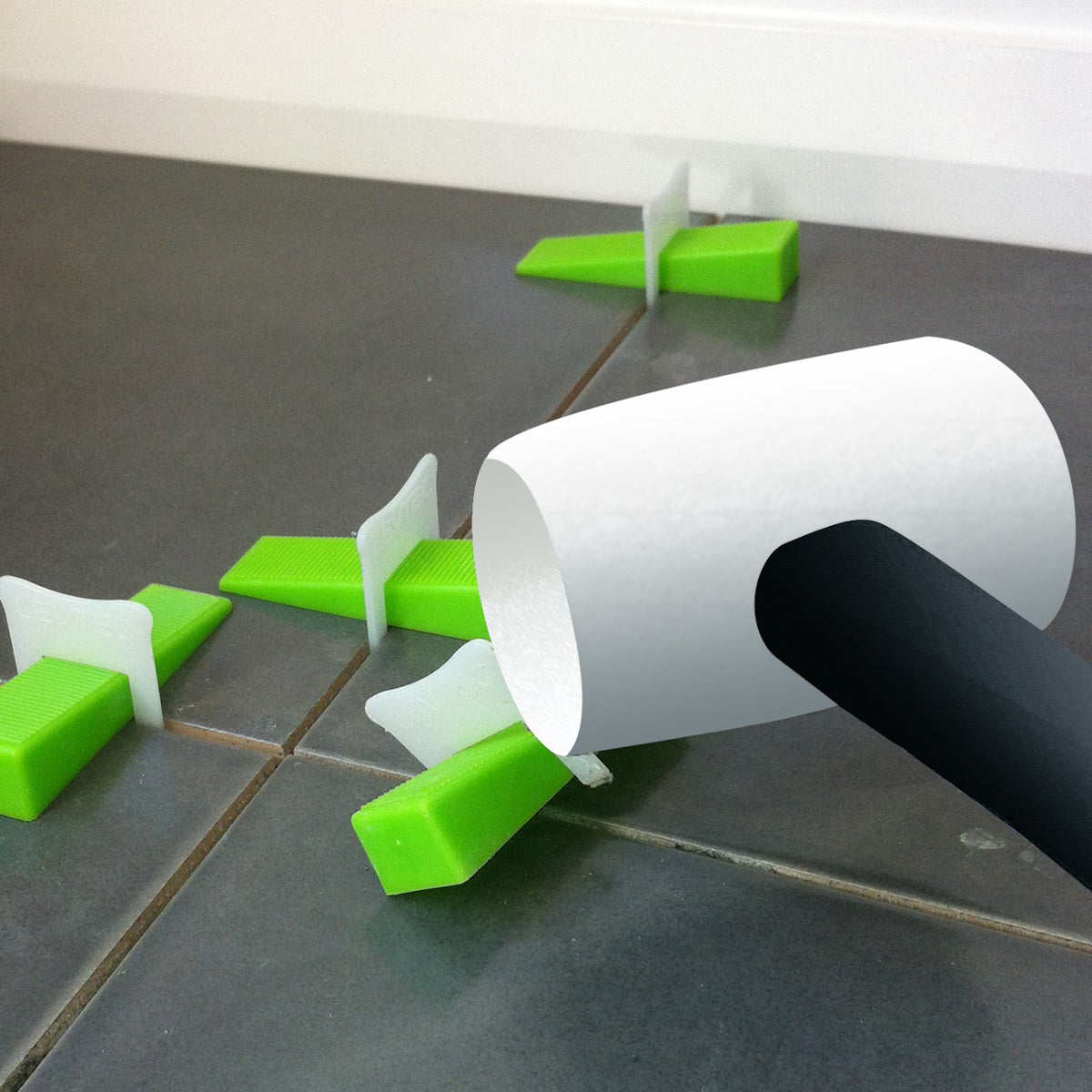 LevTec Tile Leveling System Wedges 500 Pack for Perfect Shower & Bath Remodeling