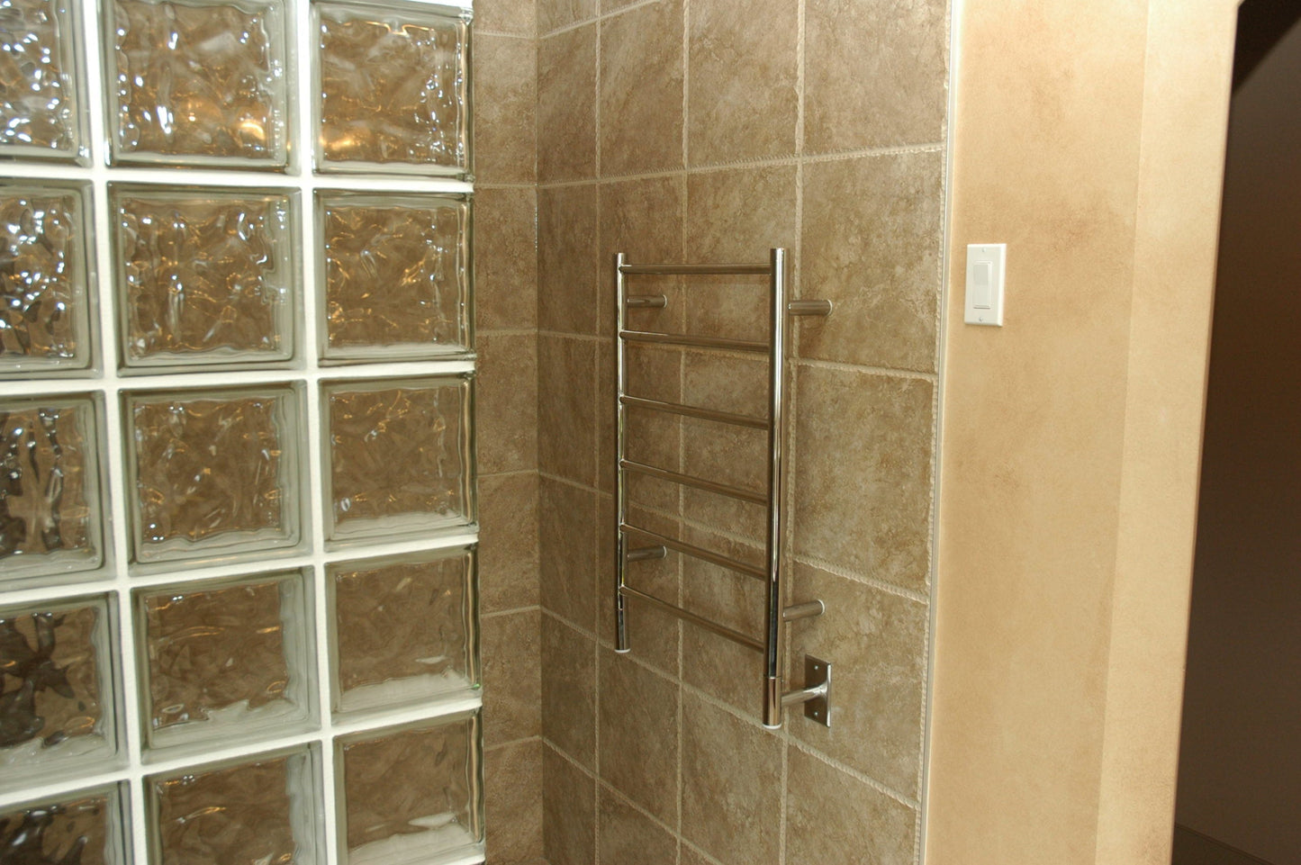 Amba Jeeves J Straight Polished Towel Warmer, 6 Bars, Hardwired, 21" W x 31" H